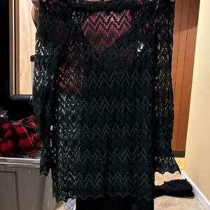 Black Lace Long Sleeve Top